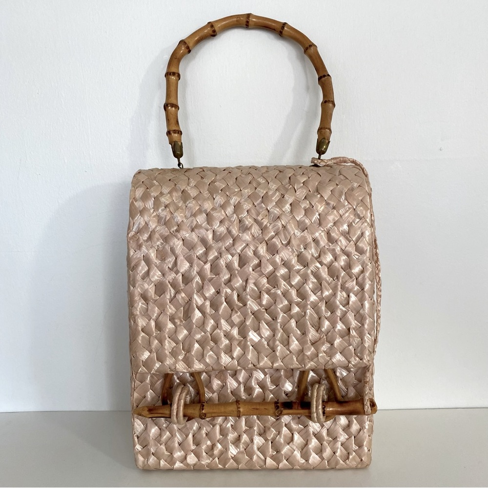 Vintage Fomerz made in Italy woven purse with bamboo trim light pink